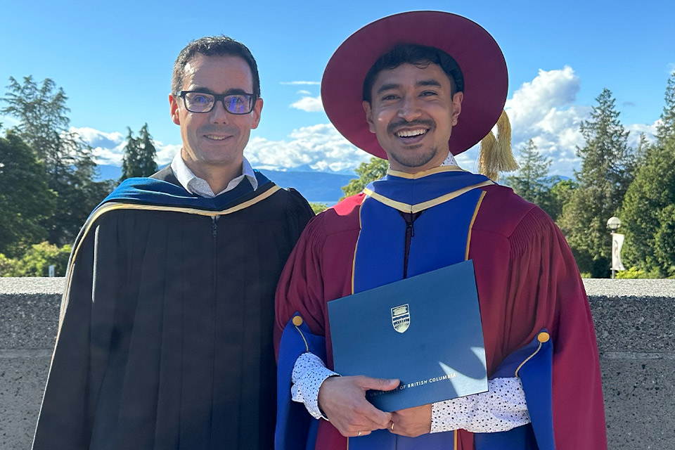 Pranav and Dr. Boris Stoeber at the 2024 UBC Engineering Convocation.