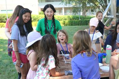 A group of schoolchildren and Geering Up camp counsellors