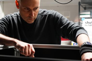 Dr. Jonathan Holzman