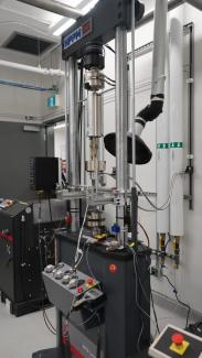 Equipment in the H2LAB.